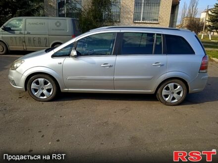 Опель Зафира 2005 в Александровке на Automoto.ua Серый Опель Зафира, объемом двигателя 1.8 л и пробегом 0 тыс. км за 5500 $, фото 1 на Automoto.ua