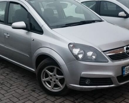 Серый Опель Зафира, объемом двигателя 1.6 л и пробегом 210 тыс. км за 4700 $, фото 1 на Automoto.ua