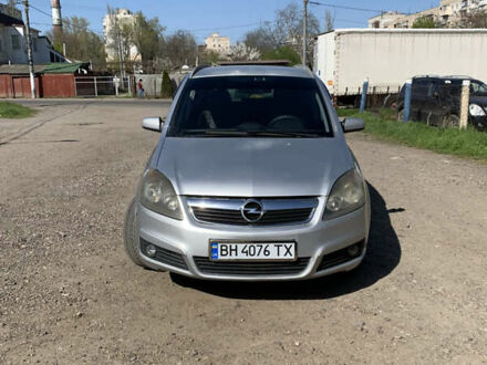 Опель Зафіра 2005 у Одесі на Automoto.ua Сірий Опель Зафіра, об'ємом двигуна 1.9 л та пробігом 281 тис. км за 4000 $, фото 1 на Automoto.ua