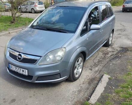 Сірий Опель Зафіра, об'ємом двигуна 1.6 л та пробігом 303 тис. км за 5500 $, фото 1 на Automoto.ua