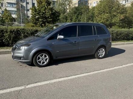Серый Опель Зафира, объемом двигателя 1.8 л и пробегом 211 тыс. км за 6000 $, фото 1 на Automoto.ua