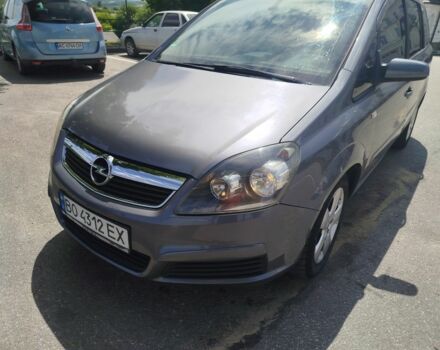 Сірий Опель Зафіра, об'ємом двигуна 2.2 л та пробігом 233 тис. км за 5300 $, фото 1 на Automoto.ua