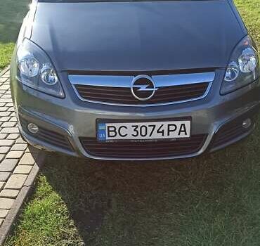 Опель Зафира 2006 в Яворове на Automoto.ua Серый Опель Зафира, объемом двигателя 1.91 л и пробегом 285 тыс. км за 5500 $, фото 1 на Automoto.ua