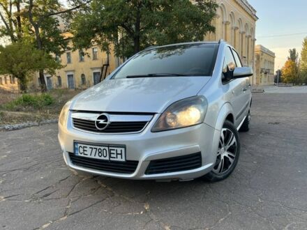Опель Зафира 2006 в Краматорске на Automoto.ua Серый Опель Зафира, объемом двигателя 1.9 л и пробегом 400 тыс. км за 4950 $, фото 1 на Automoto.ua