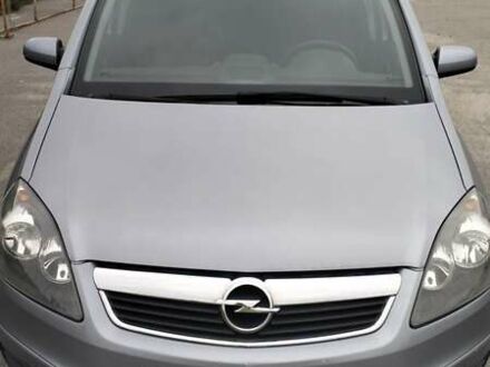 Сірий Опель Зафіра, об'ємом двигуна 1.6 л та пробігом 213 тис. км за 5500 $, фото 1 на Automoto.ua