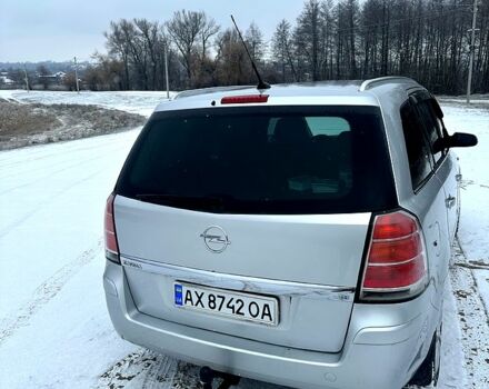 Сірий Опель Зафіра, об'ємом двигуна 1.8 л та пробігом 201 тис. км за 5500 $, фото 1 на Automoto.ua