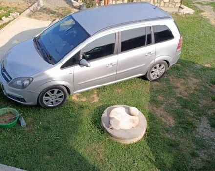 Сірий Опель Зафіра, об'ємом двигуна 0 л та пробігом 265 тис. км за 5500 $, фото 1 на Automoto.ua