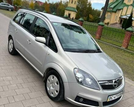Опель Зафира 2007 в Новояворовск на Automoto.ua Серый Опель Зафира, объемом двигателя 1.8 л и пробегом 221 тыс. км за 4750 $, фото 1 на Automoto.ua