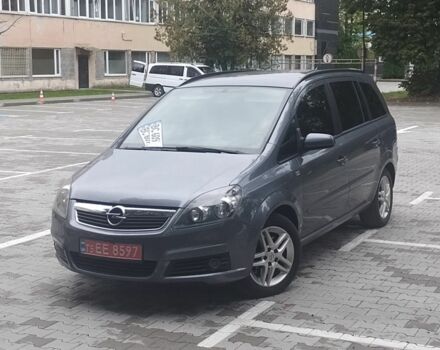 Серый Опель Зафира, объемом двигателя 2.2 л и пробегом 280 тыс. км за 5650 $, фото 1 на Automoto.ua