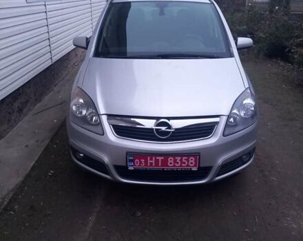 Сірий Опель Зафіра, об'ємом двигуна 1.6 л та пробігом 242 тис. км за 5500 $, фото 1 на Automoto.ua