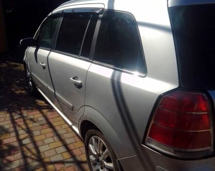 Серый Опель Зафира, объемом двигателя 1.8 л и пробегом 260 тыс. км за 6500 $, фото 1 на Automoto.ua