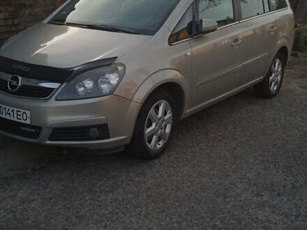 Опель Зафира 2007 в Луцке на Automoto.ua Серый Опель Зафира, объемом двигателя 1.8 л и пробегом 273 тыс. км за 5100 $, фото 1 на Automoto.ua