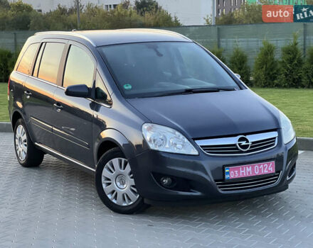 Сірий Опель Зафіра, об'ємом двигуна 1.6 л та пробігом 192 тис. км за 6400 $, фото 1 на Automoto.ua