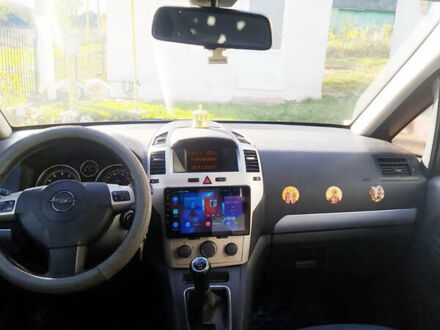 Опель Зафира 2008 в Черновцах на Automoto.ua Серый Опель Зафира, объемом двигателя 1.8 л и пробегом 263 тыс. км за 6082 $, фото 1 на Automoto.ua