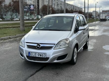 Сірий Опель Зафіра, об'ємом двигуна 1.9 л та пробігом 282 тис. км за 2750 $, фото 1 на Automoto.ua