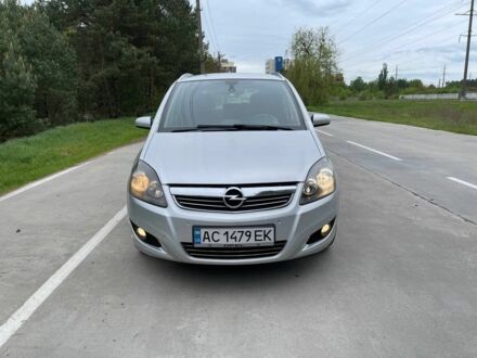 Опель Зафира 2008 в Славуте на Automoto.ua Серый Опель Зафира, объемом двигателя 1.9 л и пробегом 241 тыс. км за 5650 $, фото 1 на Automoto.ua