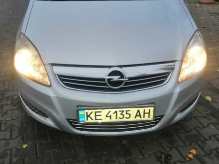 Серый Опель Зафира, объемом двигателя 1.9 л и пробегом 305 тыс. км за 7700 $, фото 1 на Automoto.ua