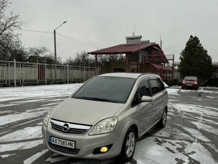 Сірий Опель Зафіра, об'ємом двигуна 1.8 л та пробігом 226 тис. км за 4200 $, фото 1 на Automoto.ua