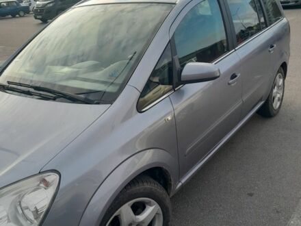 Опель Зафіра 2008 у Харкові на Automoto.ua Сірий Опель Зафіра, об'ємом двигуна 1.6 л та пробігом 234 тис. км за 6200 $, фото 1 на Automoto.ua