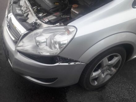 Сірий Опель Зафіра, об'ємом двигуна 0 л та пробігом 210 тис. км за 3200 $, фото 1 на Automoto.ua