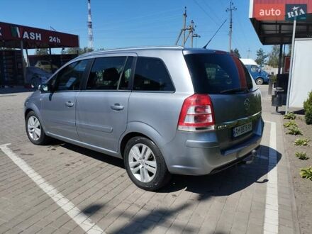 Сірий Опель Зафіра, об'ємом двигуна 1.69 л та пробігом 300 тис. км за 6800 $, фото 1 на Automoto.ua