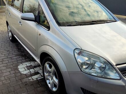 Опель Зафіра 2008 у Измаиле на Automoto.ua Сірий Опель Зафіра, об'ємом двигуна 1.8 л та пробігом 232 тис. км за 5200 $, фото 1 на Automoto.ua