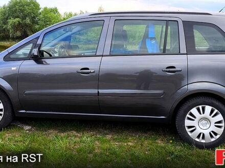 Серый Опель Зафира, объемом двигателя 1.6 л и пробегом 178 тыс. км за 6300 $, фото 1 на Automoto.ua