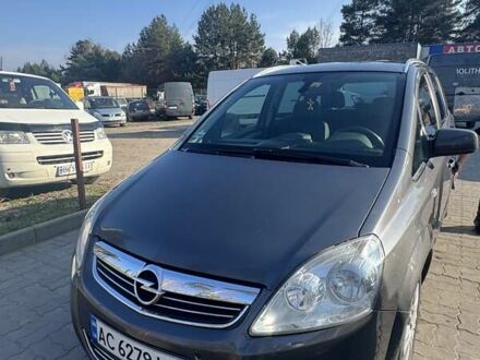 Серый Опель Зафира, объемом двигателя 1.69 л и пробегом 271 тыс. км за 7000 $, фото 1 на Automoto.ua