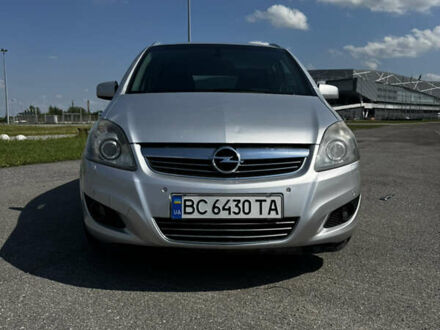 Опель Зафира 2009 в Львове на Automoto.ua Серый Опель Зафира, объемом двигателя 1.91 л и пробегом 220 тыс. км за 8000 $, фото 1 на Automoto.ua