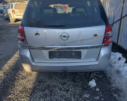 Серый Опель Зафира, объемом двигателя 1.8 л и пробегом 100 тыс. км за 2800 $, фото 1 на Automoto.ua