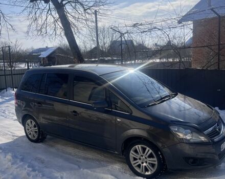 Серый Опель Зафира, объемом двигателя 1.7 л и пробегом 280 тыс. км за 7500 $, фото 1 на Automoto.ua