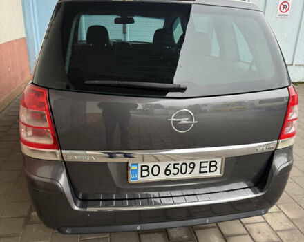 Серый Опель Зафира, объемом двигателя 1.7 л и пробегом 265 тыс. км за 5999 $, фото 1 на Automoto.ua