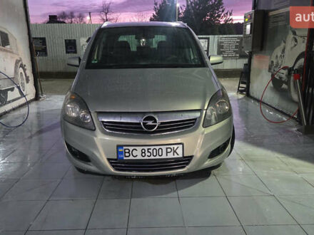 Серый Опель Зафира, объемом двигателя 1.69 л и пробегом 230 тыс. км за 5500 $, фото 1 на Automoto.ua
