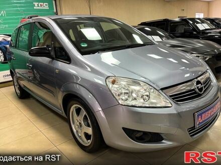 Серый Опель Зафира, объемом двигателя 1.8 л и пробегом 204 тыс. км за 6000 $, фото 1 на Automoto.ua