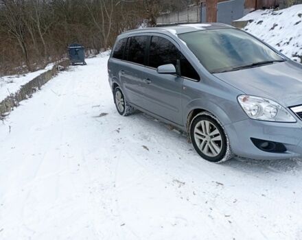 Серый Опель Зафира, объемом двигателя 0 л и пробегом 210 тыс. км за 6800 $, фото 1 на Automoto.ua