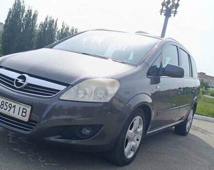 Серый Опель Зафира, объемом двигателя 1.69 л и пробегом 265 тыс. км за 6700 $, фото 1 на Automoto.ua