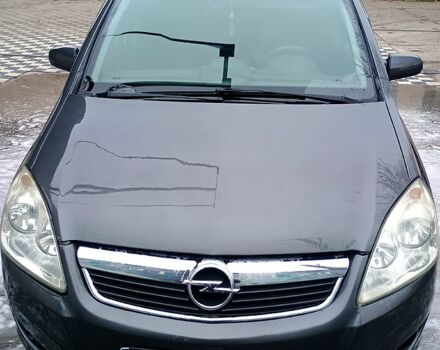 Серый Опель Зафира, объемом двигателя 1.7 л и пробегом 295 тыс. км за 7000 $, фото 1 на Automoto.ua