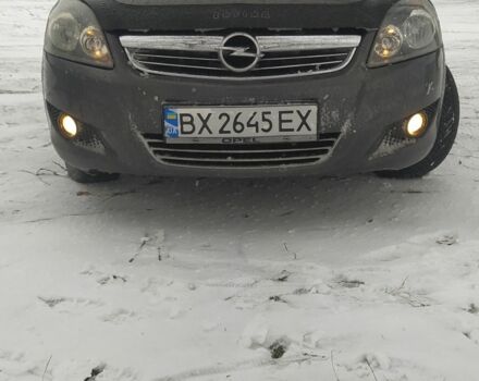 Серый Опель Зафира, объемом двигателя 1.7 л и пробегом 304 тыс. км за 8850 $, фото 1 на Automoto.ua