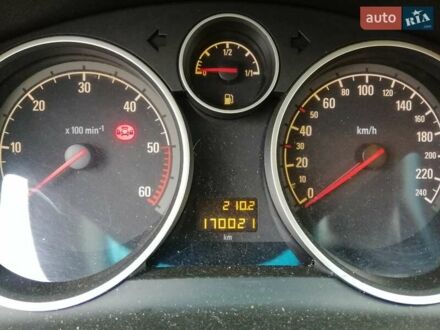 Серый Опель Зафира, объемом двигателя 1.91 л и пробегом 170 тыс. км за 6700 $, фото 1 на Automoto.ua