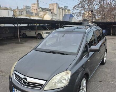 Сірий Опель Зафіра, об'ємом двигуна 1.7 л та пробігом 226 тис. км за 8000 $, фото 1 на Automoto.ua