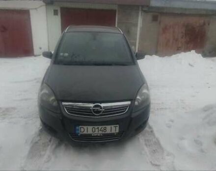 Серый Опель Зафира, объемом двигателя 1.69 л и пробегом 163 тыс. км за 6000 $, фото 1 на Automoto.ua