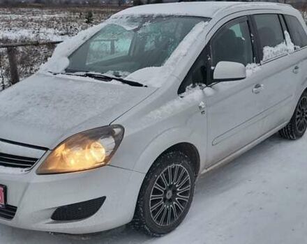 Серый Опель Зафира, объемом двигателя 1.8 л и пробегом 227 тыс. км за 5100 $, фото 1 на Automoto.ua