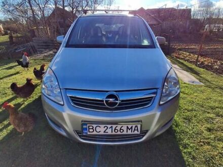 Серый Опель Зафира, объемом двигателя 1.91 л и пробегом 195 тыс. км за 6500 $, фото 1 на Automoto.ua