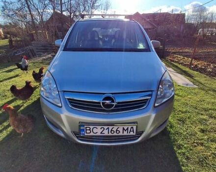 Серый Опель Зафира, объемом двигателя 1.91 л и пробегом 195 тыс. км за 6500 $, фото 1 на Automoto.ua