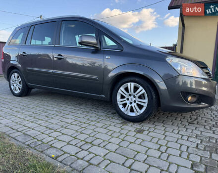 Сірий Опель Зафіра, об'ємом двигуна 1.8 л та пробігом 232 тис. км за 6500 $, фото 1 на Automoto.ua