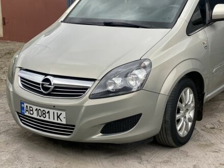 Сірий Опель Зафіра, об'ємом двигуна 1.9 л та пробігом 220 тис. км за 6900 $, фото 1 на Automoto.ua