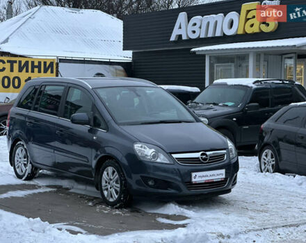 Серый Опель Зафира, объемом двигателя 1.8 л и пробегом 173 тыс. км за 7500 $, фото 1 на Automoto.ua
