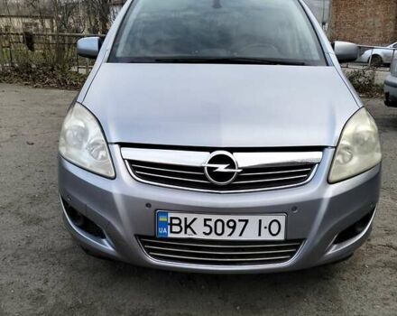 Сірий Опель Зафіра, об'ємом двигуна 1.7 л та пробігом 228 тис. км за 6500 $, фото 1 на Automoto.ua