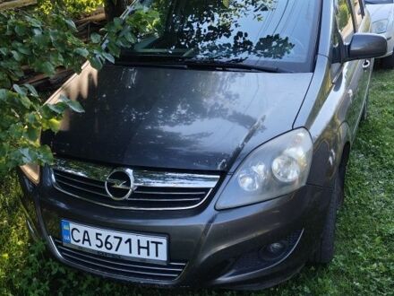 Сірий Опель Зафіра, об'ємом двигуна 0 л та пробігом 210 тис. км за 6508 $, фото 1 на Automoto.ua
