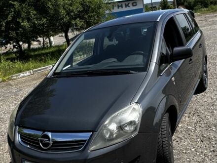 Серый Опель Зафира, объемом двигателя 0 л и пробегом 270 тыс. км за 5500 $, фото 1 на Automoto.ua